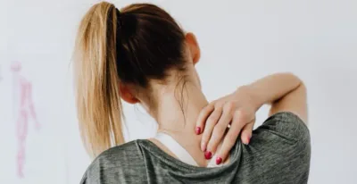 When to Seek Treatment for Hip Pain — District Wellness